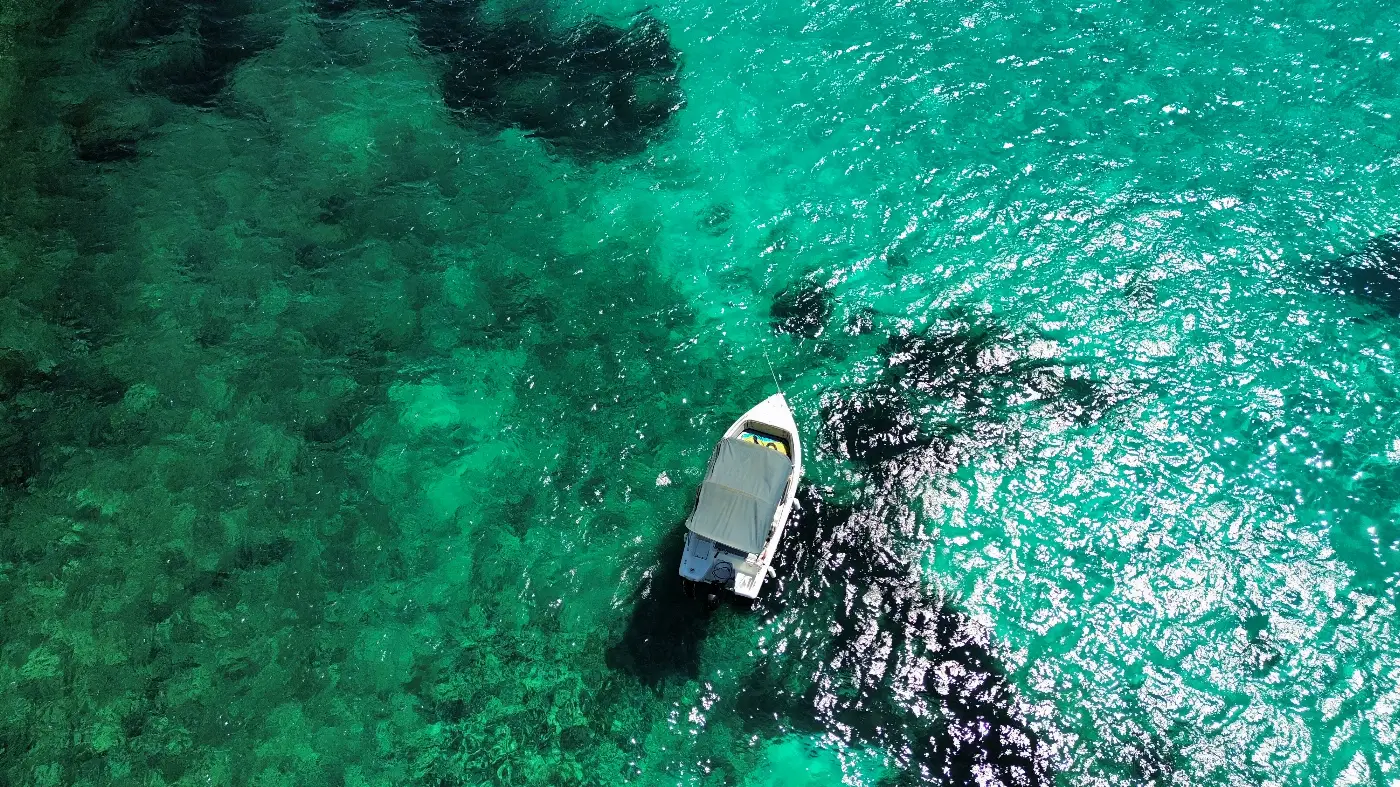 alquiler-barcos-sin-licencia-portocolom-calas-3